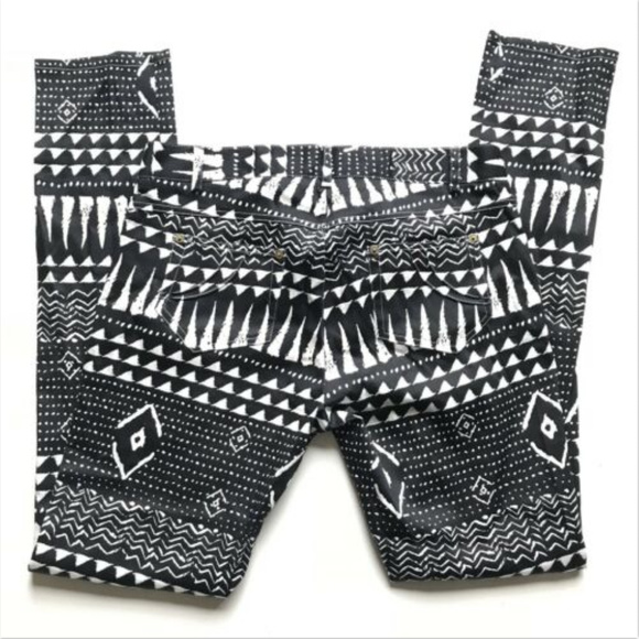 New View Skinny Straight Leg Stretch Pants - Picture 5 of 7